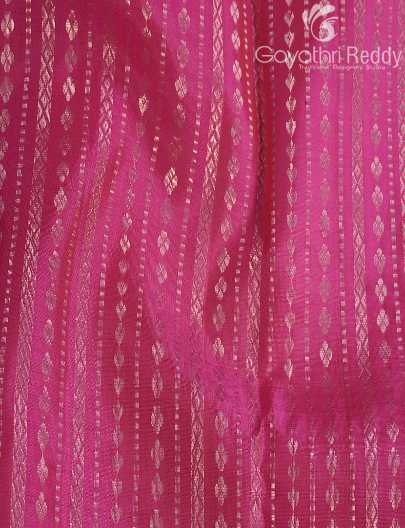 LIGHT WEIGHT KANCHI PATTU-KP8469 - Image 5