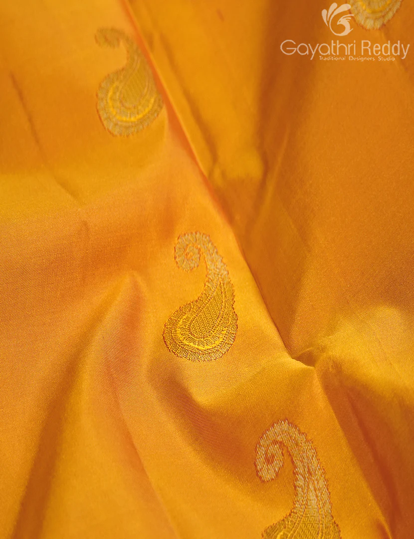 PURE KANCHI VINTAGE SAREE-PKV220 - Image 5