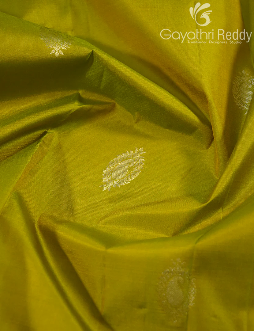 PURE KANCHI VINTAGE SAREE-PKV249 - Image 5