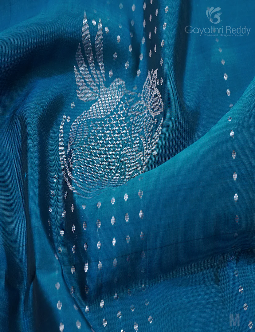 PURE KANCHI VINTAGE SAREE-PKV49 - Image 5