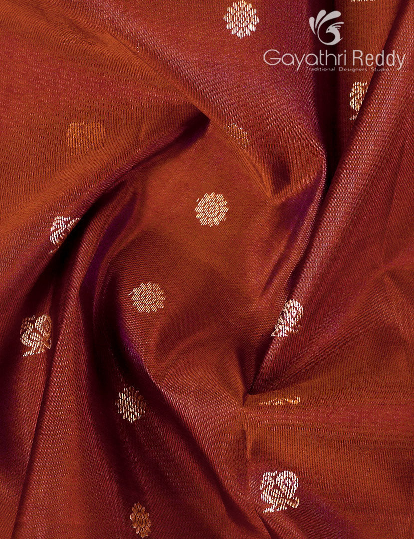 PURE KANCHI VINTAGE SAREE-PKV505 - Image 5