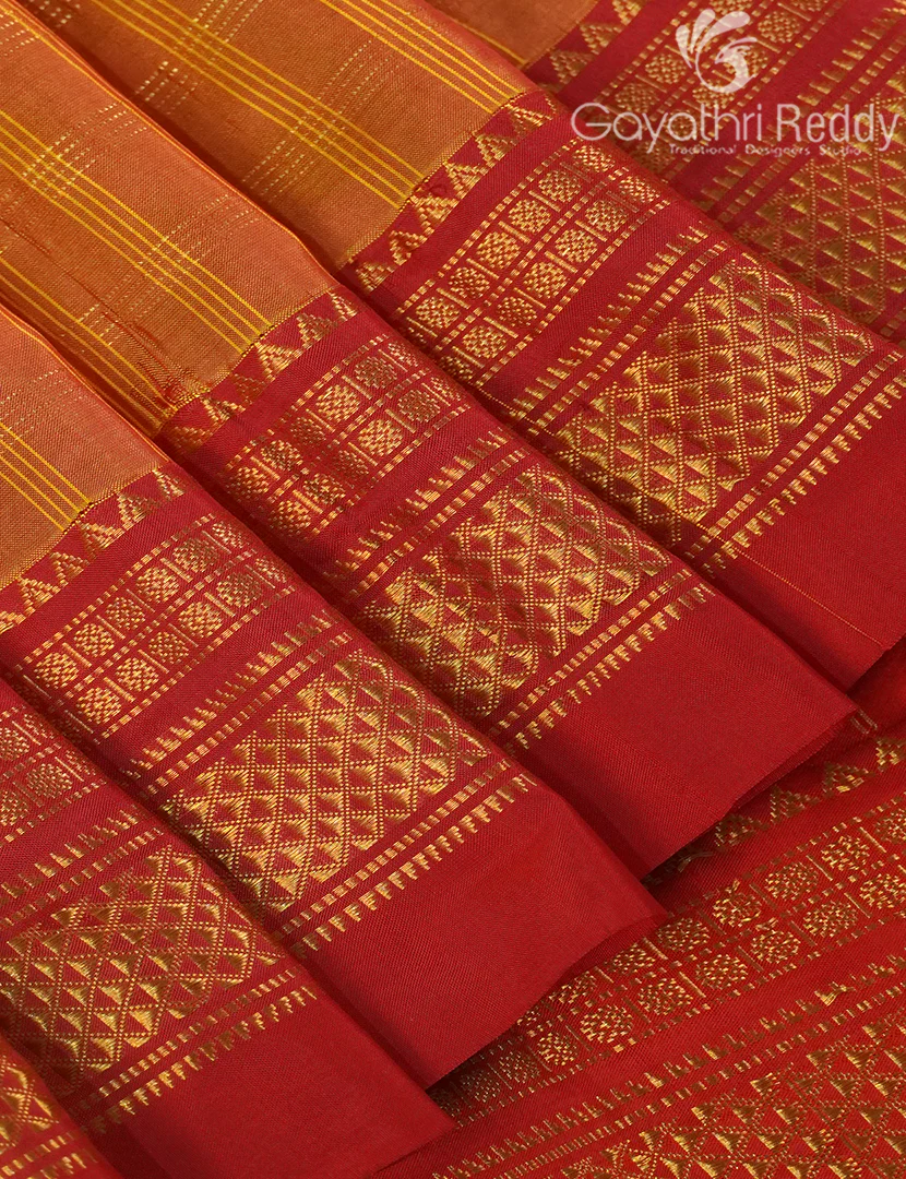 PURE NARAYANPET PATTU-NP667 - Image 4